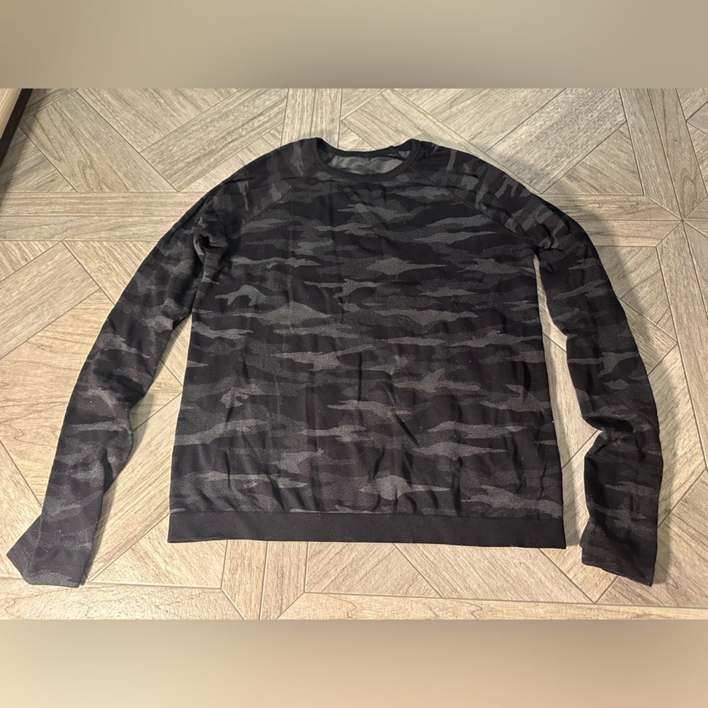 Athleta Girls Camouflage Long Sleeve Tee